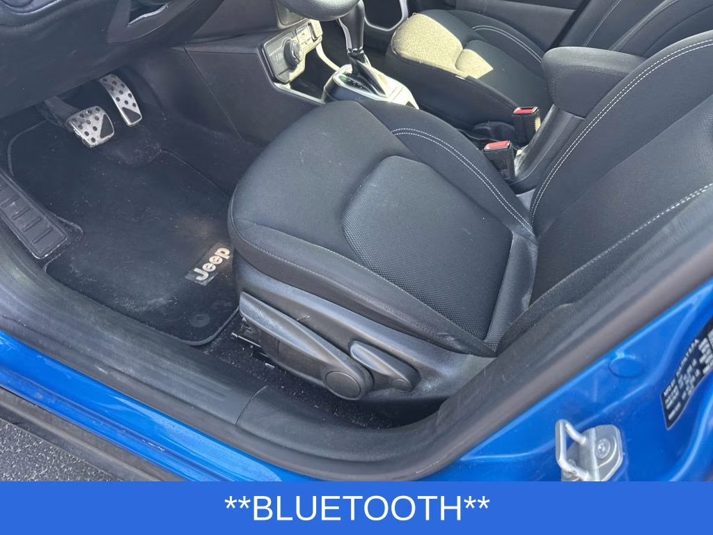 2020 Brilliant Blue Metallic Clear Coat Jeep Renegade Sport 4X4 SUV