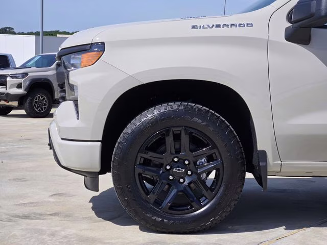 2026 White Sands Chevrolet Silverado 1500 Custom RWD Truck