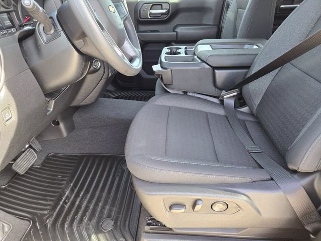 2026 White Sands Chevrolet Silverado 1500 Custom 4X4 Truck