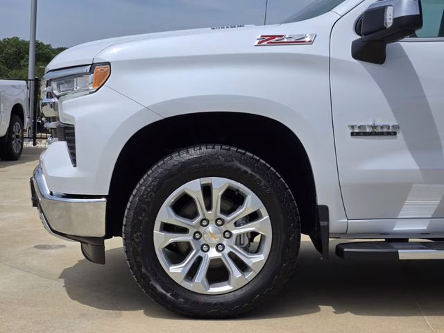 2026 Polar White Tricoat Chevrolet Silverado 1500 LTZ 4X4 Truck