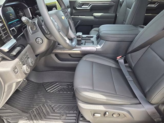 2026 Polar White Tricoat Chevrolet Silverado 1500 LTZ 4X4 Truck