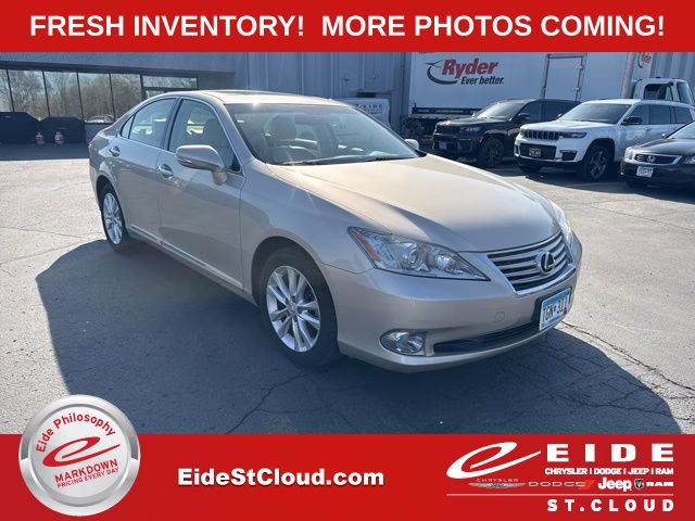 2012 Satin Cashmere Metallic Lexus ES 350 FWD Sedan