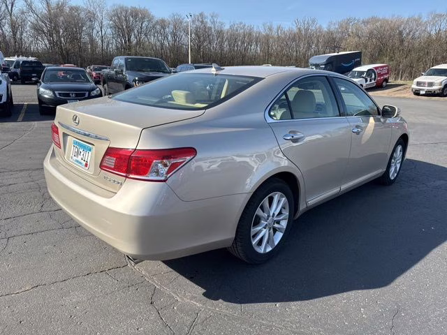 2012 Satin Cashmere Metallic Lexus ES 350 FWD Sedan