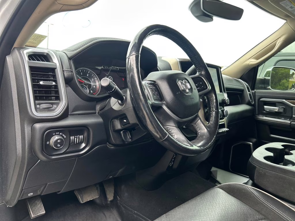 2020 Bright White Clearcoat Ram 2500 Laramie 4X4 Truck