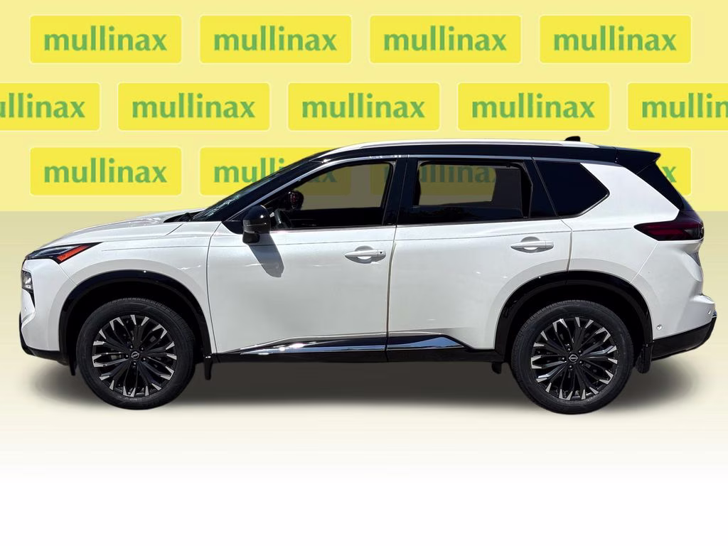 2024 Everest White Pearl/Super Black Nissan Rogue Platinum FWD SUV