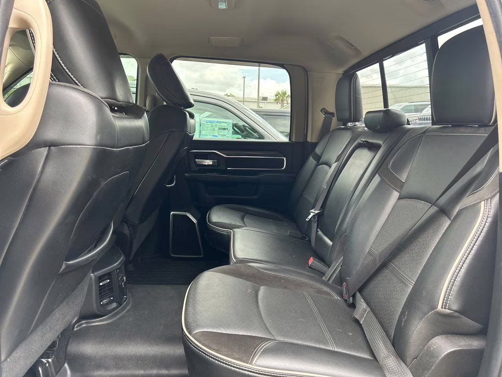 2020 Bright White Clearcoat Ram 2500 Laramie 4X4 Truck