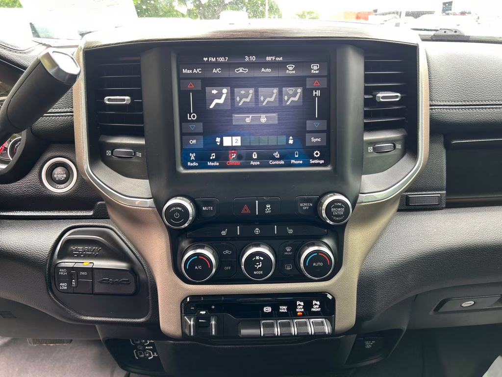 2020 Bright White Clearcoat Ram 2500 Laramie 4X4 Truck