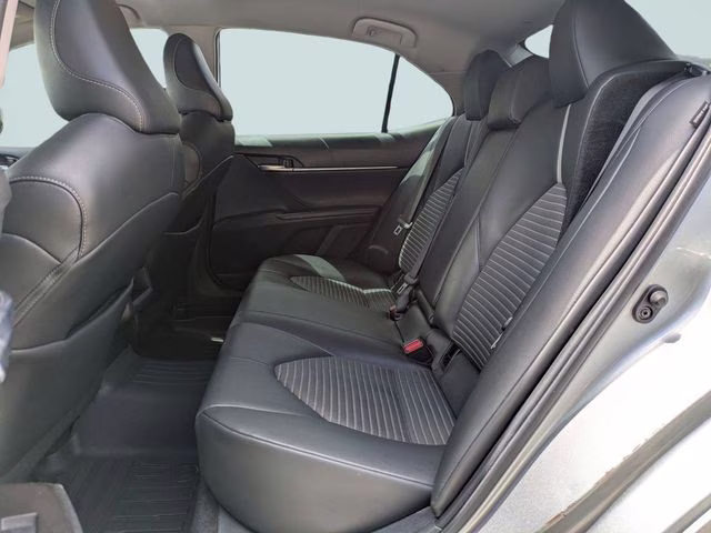 2021 Celestial Silver Metallic Toyota Camry SE FWD Sedan