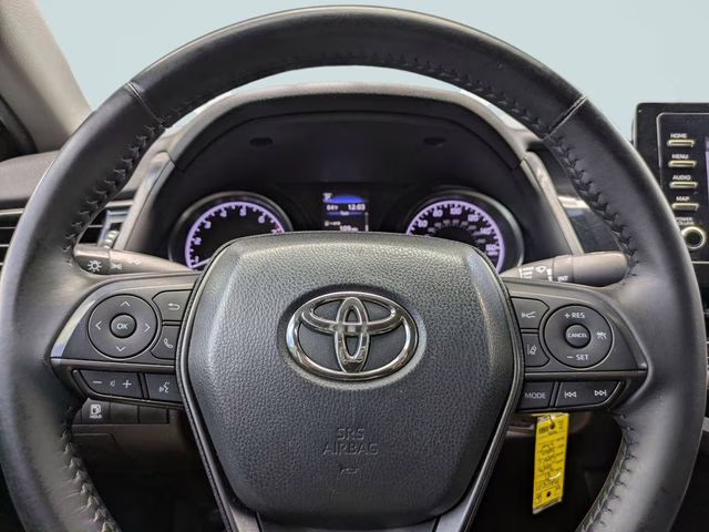 2021 Celestial Silver Metallic Toyota Camry SE FWD Sedan