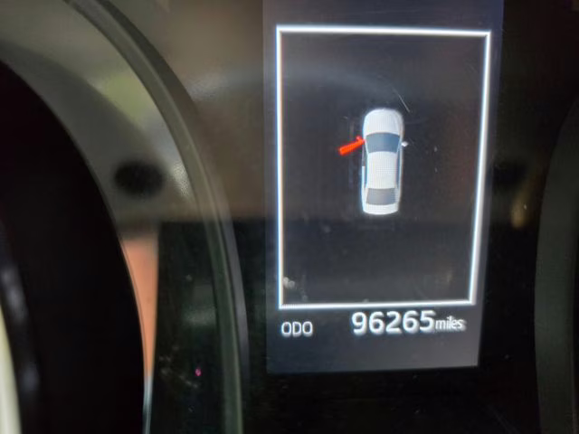 2021 Celestial Silver Metallic Toyota Camry SE FWD Sedan