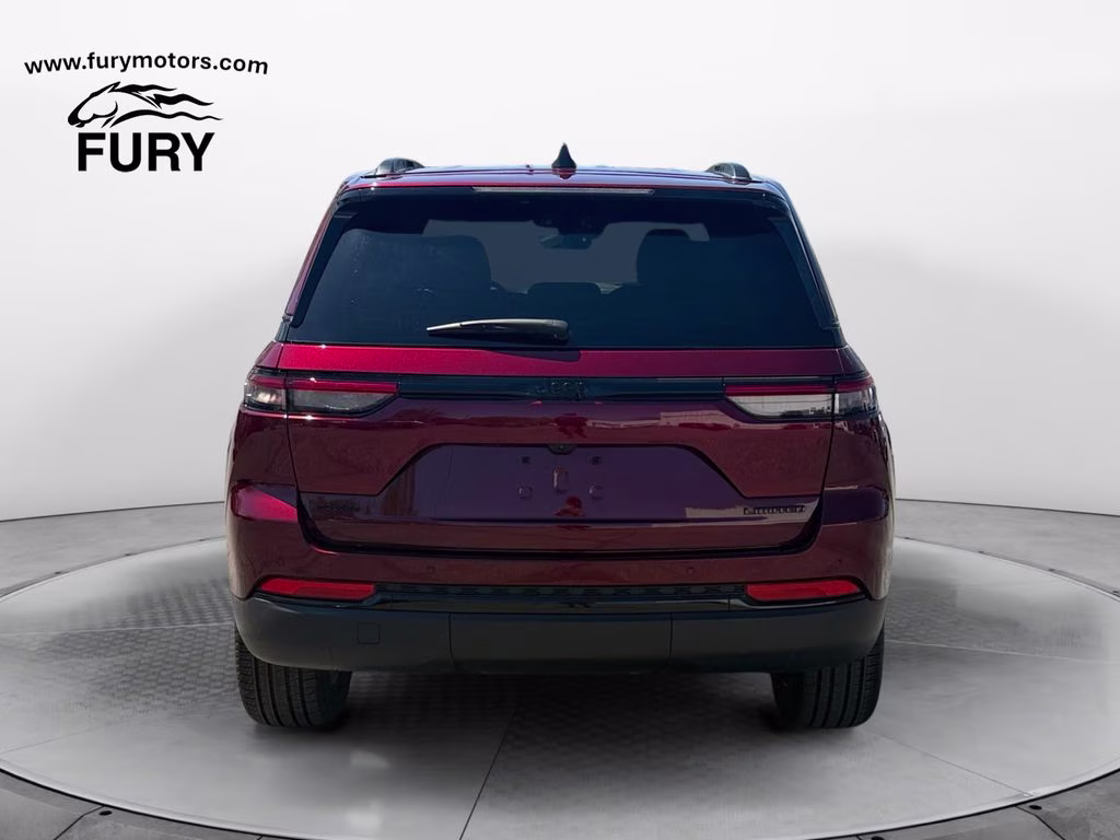 2025 Velvet Red Pearlcoat Jeep Grand Cherokee Limited 4X4 SUV