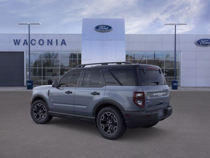 2026 Azure Gray Metallic Tri-Coat Ford Bronco Sport Outer Banks 4X4 SUV
