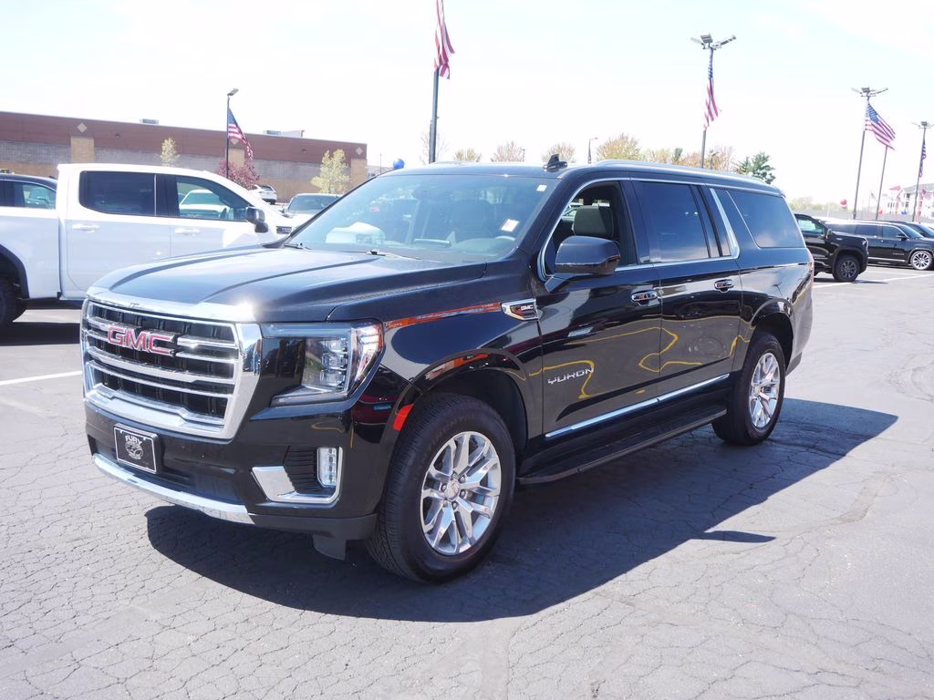 2023 Black GMC Yukon XL SLT 4X4 SUV