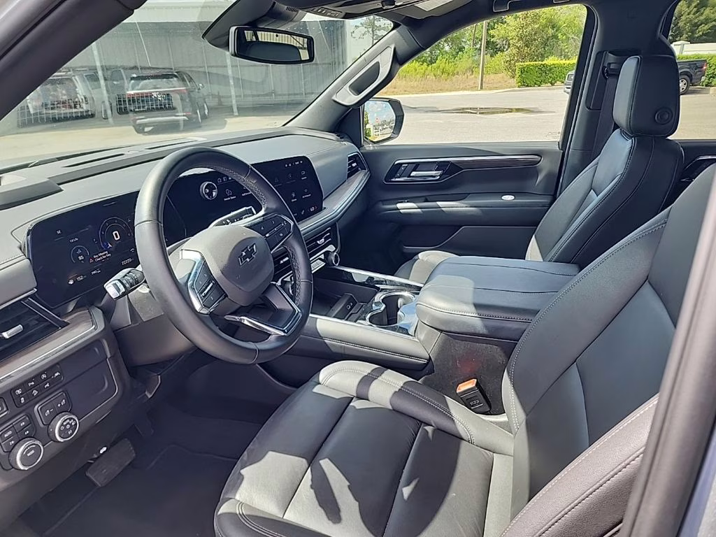 2025 Cypress Gray Chevrolet Suburban Z71 4X4 SUV