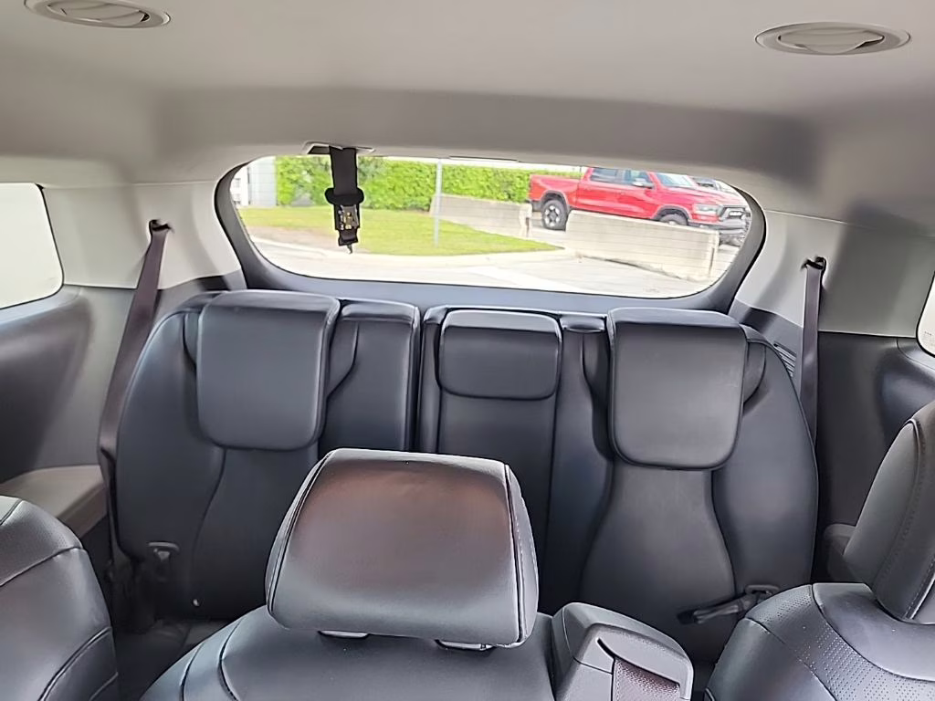 2025 Panthera Metal Kia Carnival LXS FWD Van