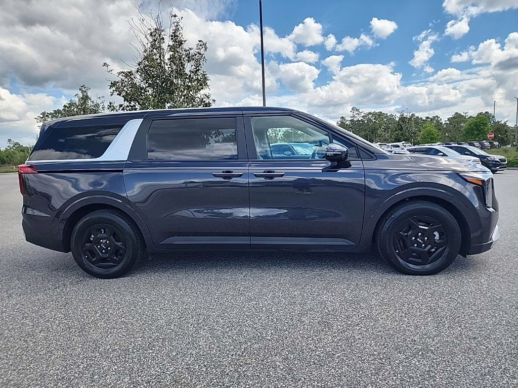 2025 Panthera Metal Kia Carnival LXS FWD Van