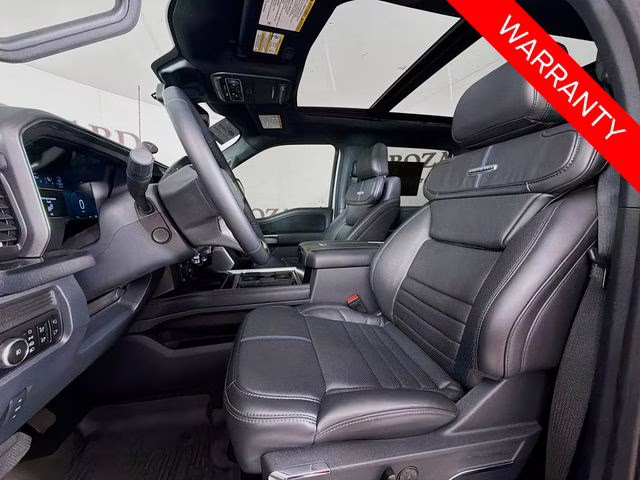 2026 Avalanche Ford Super Duty F-350 SRW Platinum 4X4 Truck
