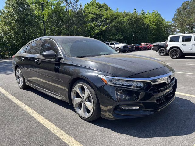 2018 Crystal Black Pearl Honda Accord Sedan Touring 1.5T FWD Sedan