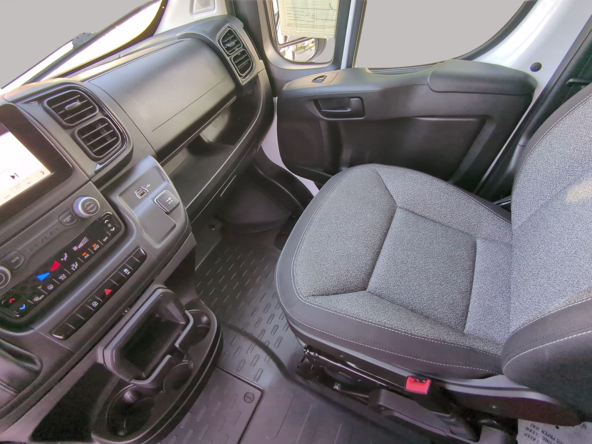2025 Bright White Clearcoat Ram ProMaster Cargo Van Tradesman FWD Van