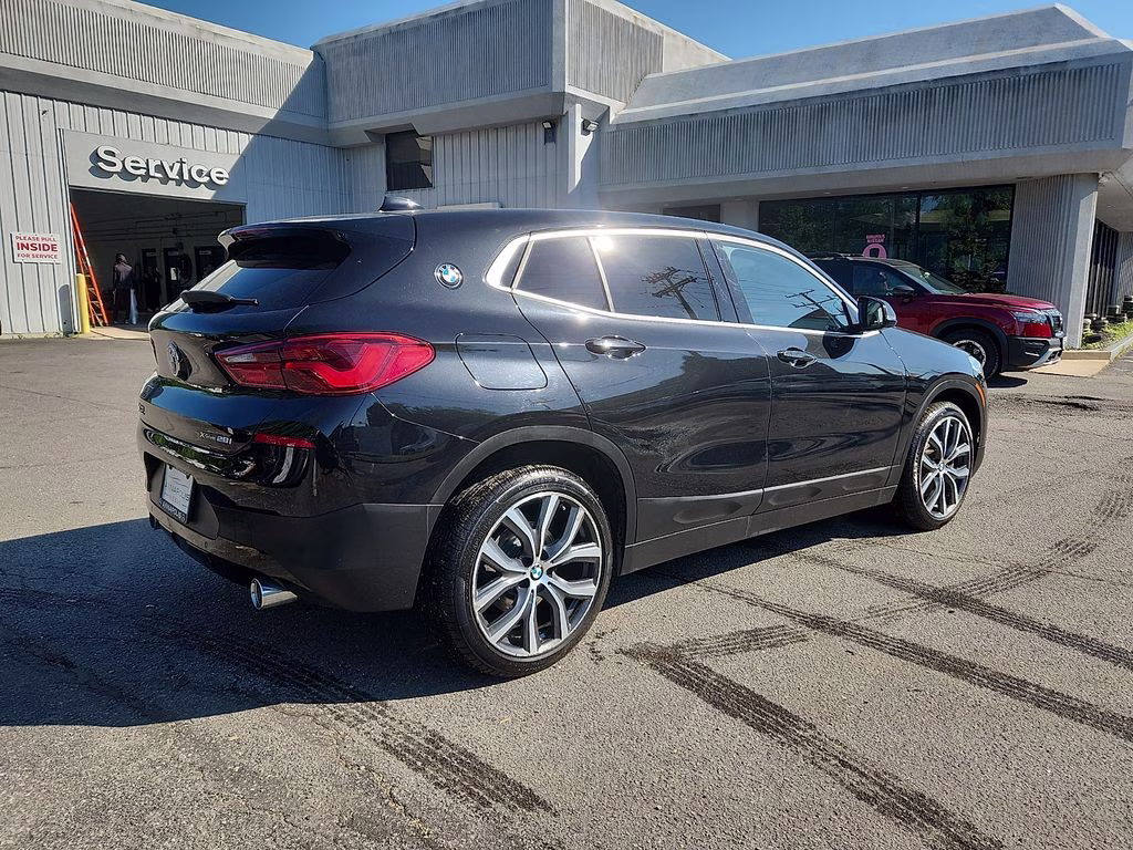 2020 Black Sapphire Metallic BMW X2 xDrive28i AWD SUV