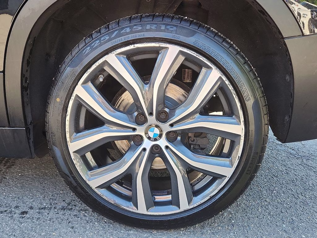 2020 Black Sapphire Metallic BMW X2 xDrive28i AWD SUV