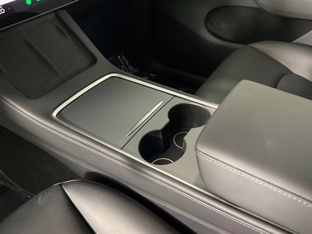 2025 Stealth Gray Tesla Model Y Performance AWD SUV