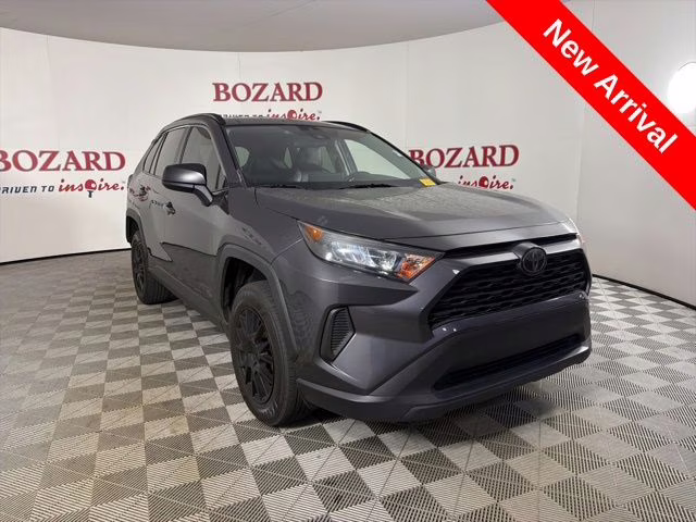 2020 Magnetic Gray Metallic Toyota RAV4 LE FWD SUV