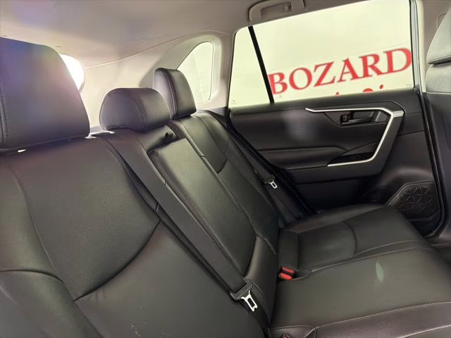 2020 Magnetic Gray Metallic Toyota RAV4 LE FWD SUV