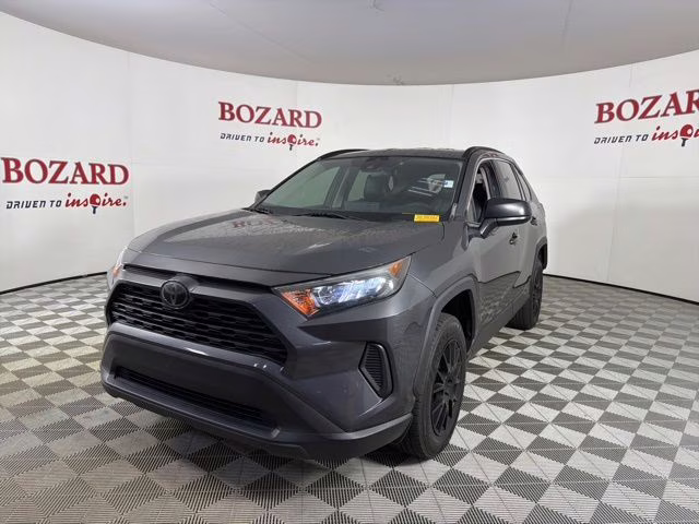 2020 Magnetic Gray Metallic Toyota RAV4 LE FWD SUV