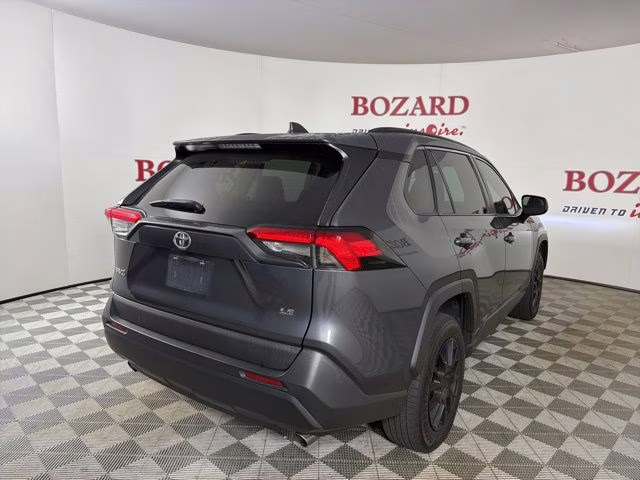 2020 Magnetic Gray Metallic Toyota RAV4 LE FWD SUV