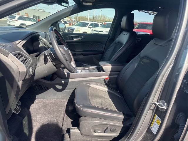 2023 Carbonized Gray Metallic Ford Edge ST Line AWD SUV