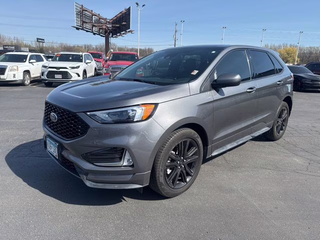 2023 Carbonized Gray Metallic Ford Edge ST Line AWD SUV