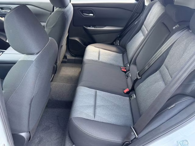 2026 Everest White Pearl Tricoat Nissan Rogue SV FWD SUV