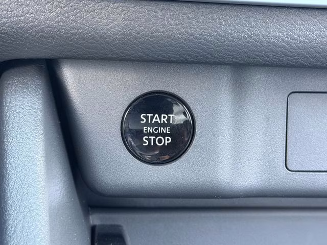2026 Everest White Pearl Tricoat Nissan Rogue SV FWD SUV