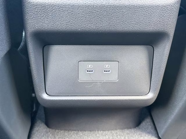 2026 Everest White Pearl Tricoat Nissan Rogue SV FWD SUV