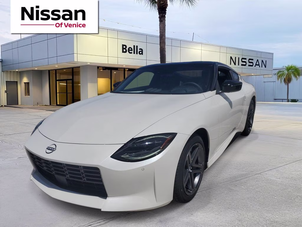2026 Pearl White/Super Black Nissan Z Sport RWD Coupe