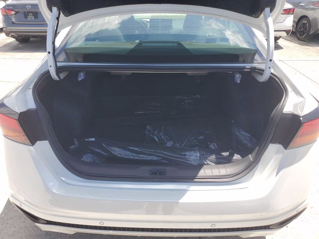 2026 Pearl White/Super Black Nissan Z Sport RWD Coupe