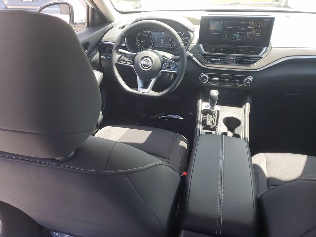 2026 Pearl White/Super Black Nissan Z Sport RWD Coupe