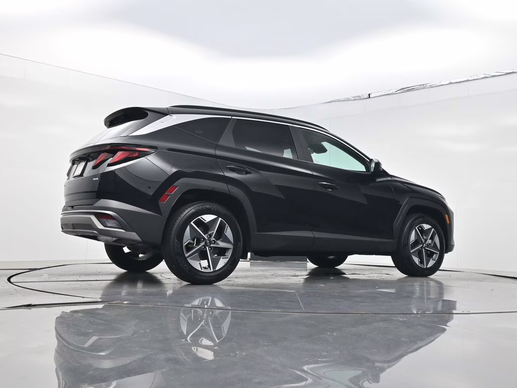 2025 Phantom Black Hyundai Tucson SEL AWD SUV