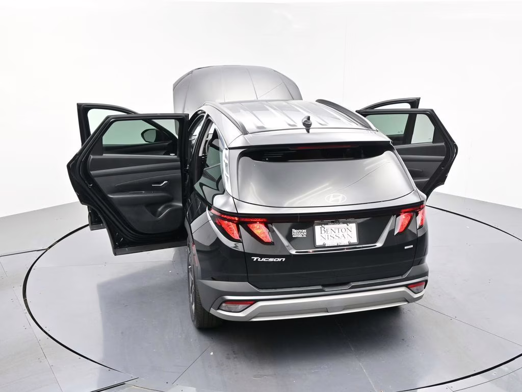 2025 Phantom Black Hyundai Tucson SEL AWD SUV