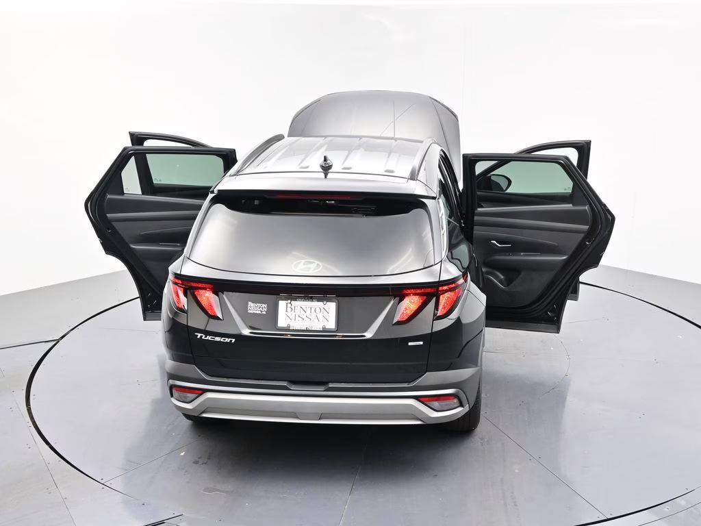 2025 Phantom Black Hyundai Tucson SEL AWD SUV