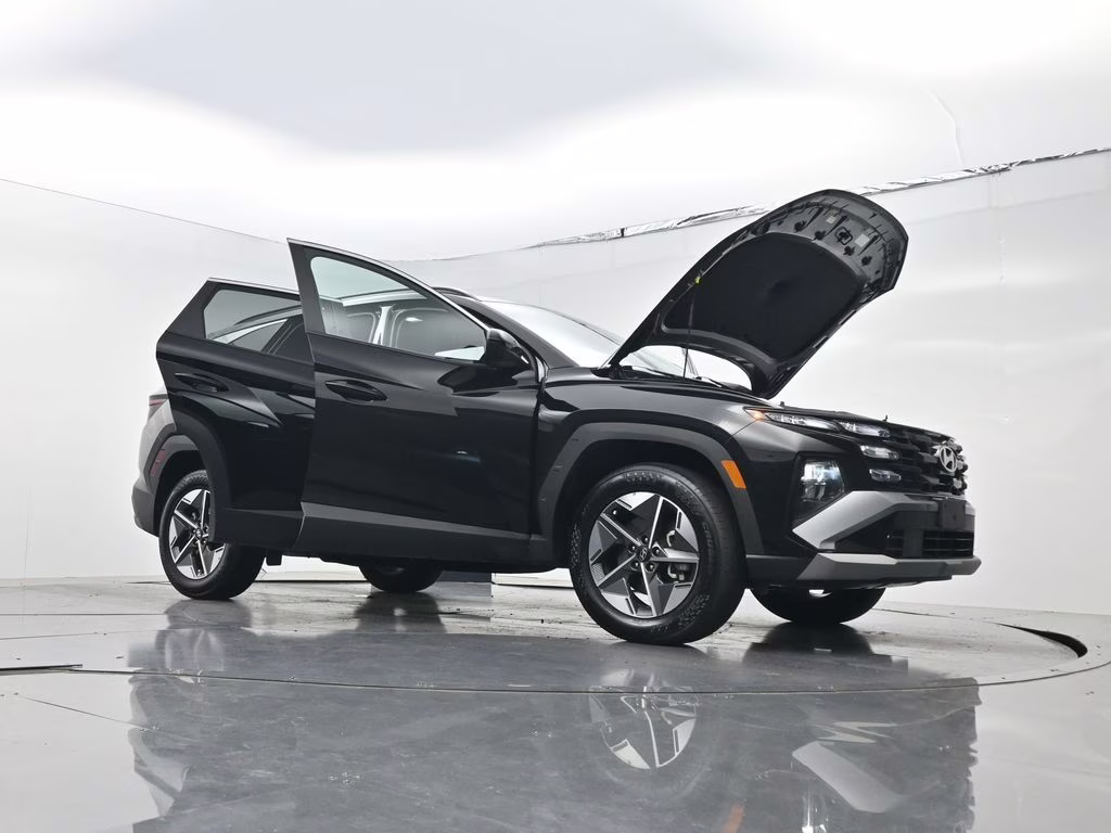 2025 Phantom Black Hyundai Tucson SEL AWD SUV