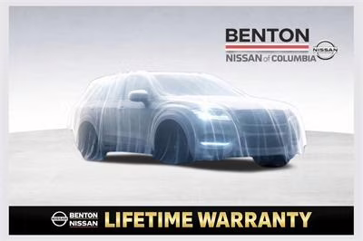 2022 Pearl White Tricoat Nissan Rogue Sport SL FWD SUV