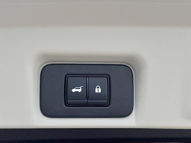 2025 Sunrise Copper Pearl/Black Diamond Pearl Nissan ARIYA PLATINUM+ e-4ORCE AWD SUV