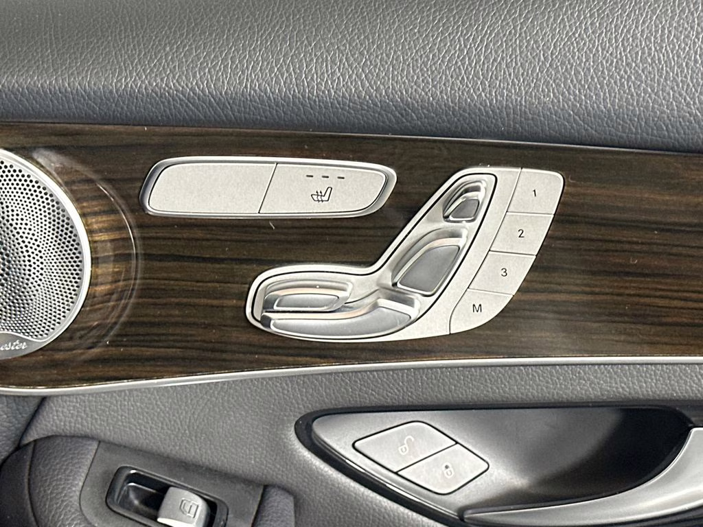 2020 Iridium Silver Metallic Mercedes-Benz GLC GLC 300 RWD SUV