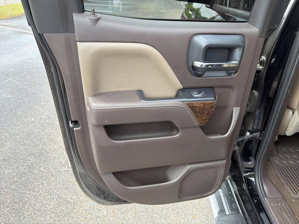 2014 Black Chevrolet Silverado 1500 LT RWD Truck