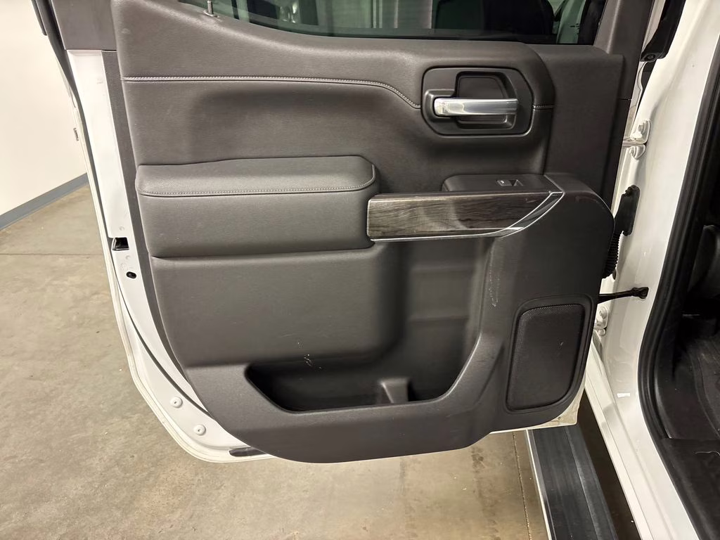 2021 Summit White Chevrolet Silverado 1500 LTZ 4X4 Truck