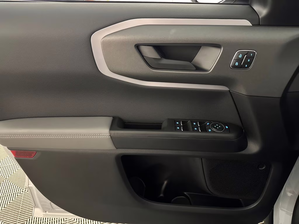 2026 Space White Metallic Ford Bronco Sport Badlands 4X4 SUV