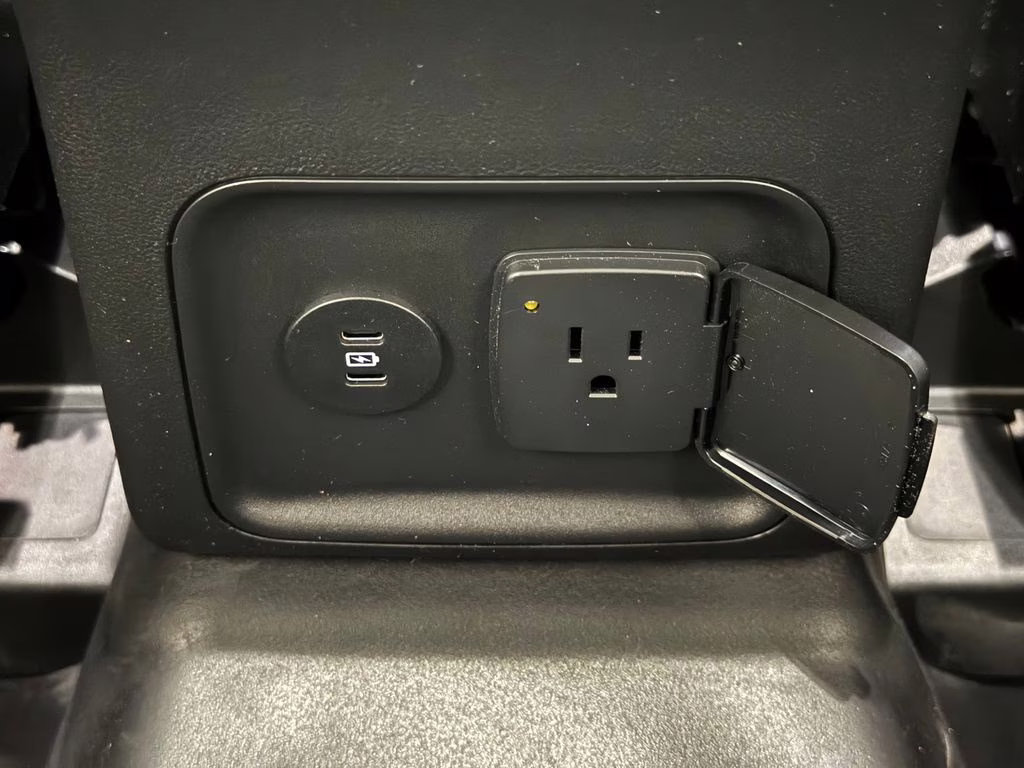 2026 Space White Metallic Ford Bronco Sport Badlands 4X4 SUV