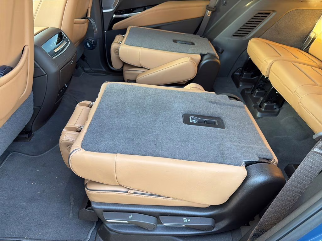 2025 Deep Sea Metallic Cadillac Escalade Premium Luxury 4X4 SUV